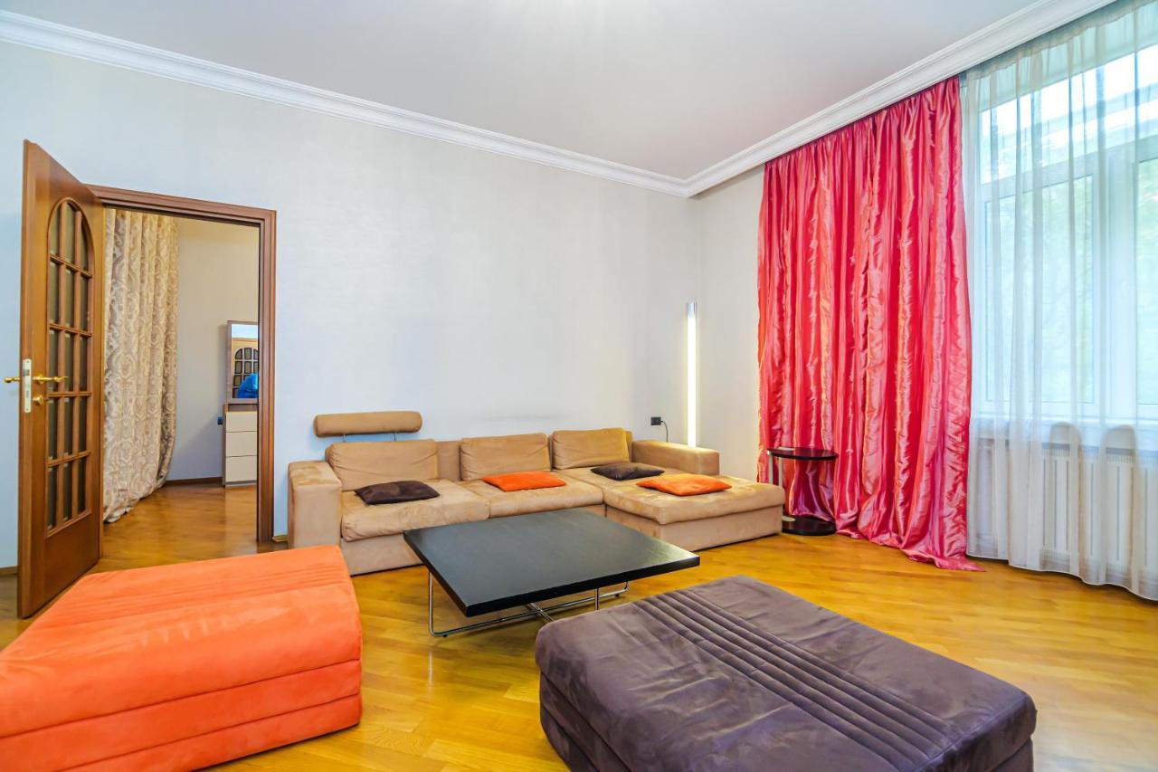 巴库Vip Apartamen Nizami Street公寓 外观 照片